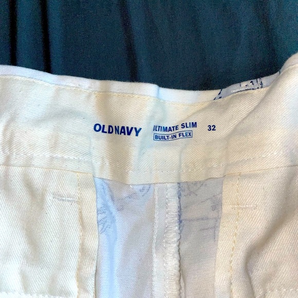 Casual shorts - Picture 2 of 2